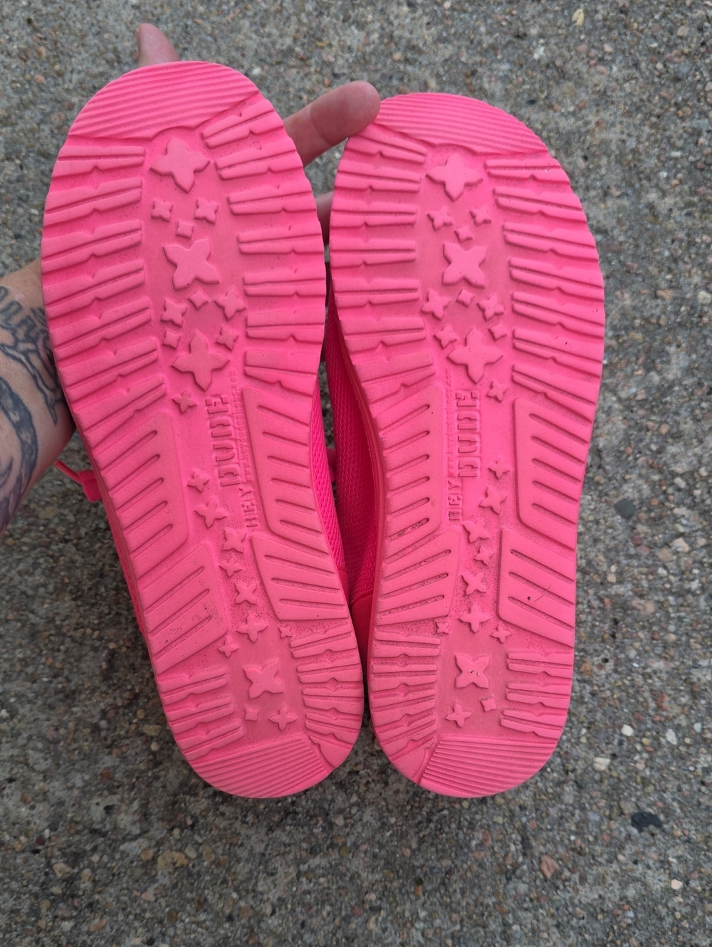 Hey Dude Wendy Funk Mono Electric Pink Casual Slip-On Shoes Size 8 - Picture 9 of 13